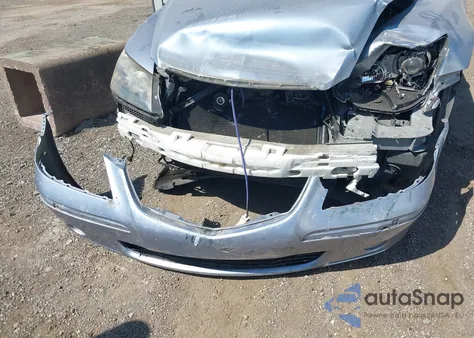 2005 Acura Rl 3.5 from USA, damaged, VIN JH4KB16535C012580